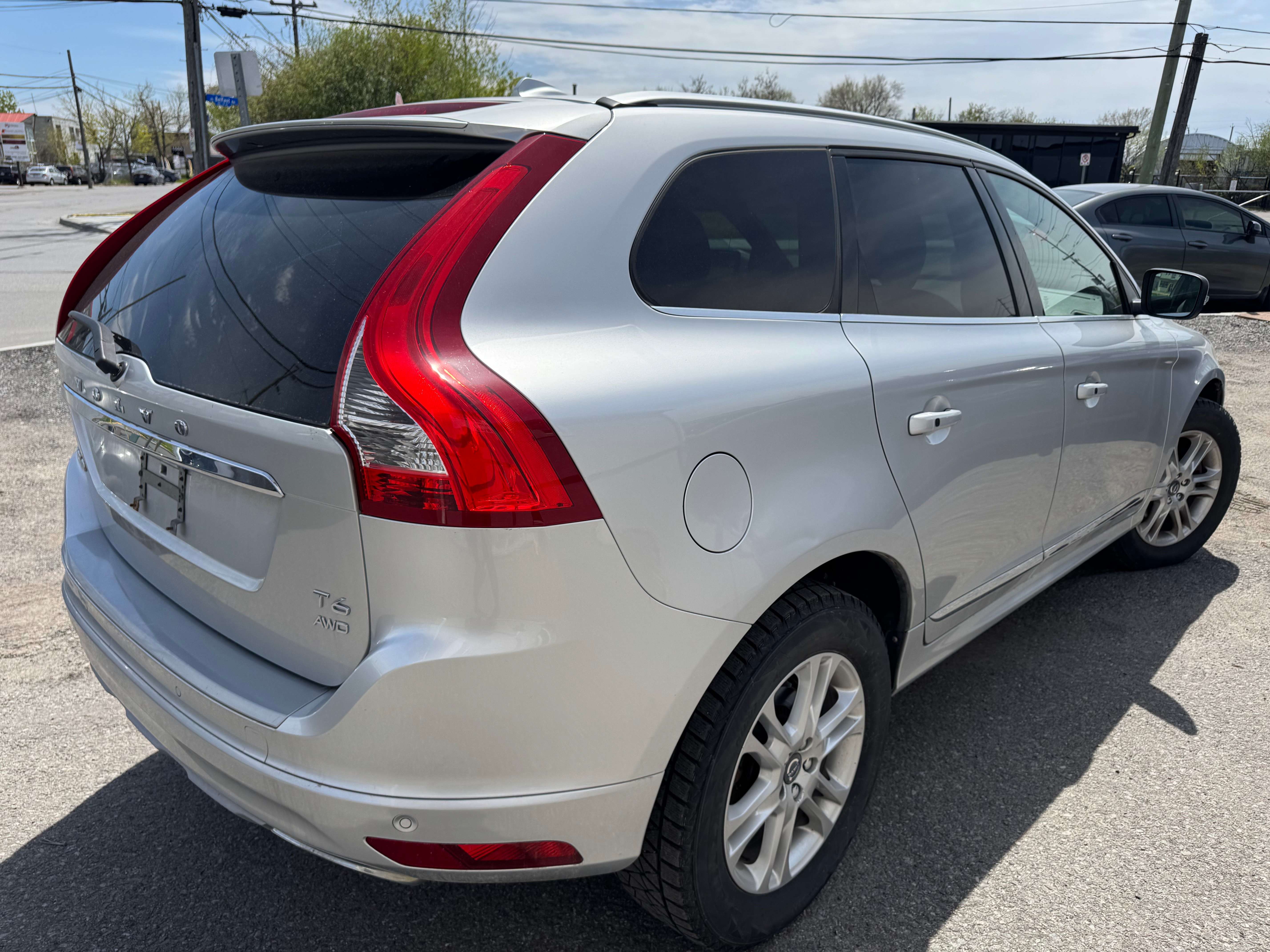 2017 Volvo XC60 99KM/NOACCIDENT/NAVI/BLINDSPOT/SAFETY+12M WRTY alt 3