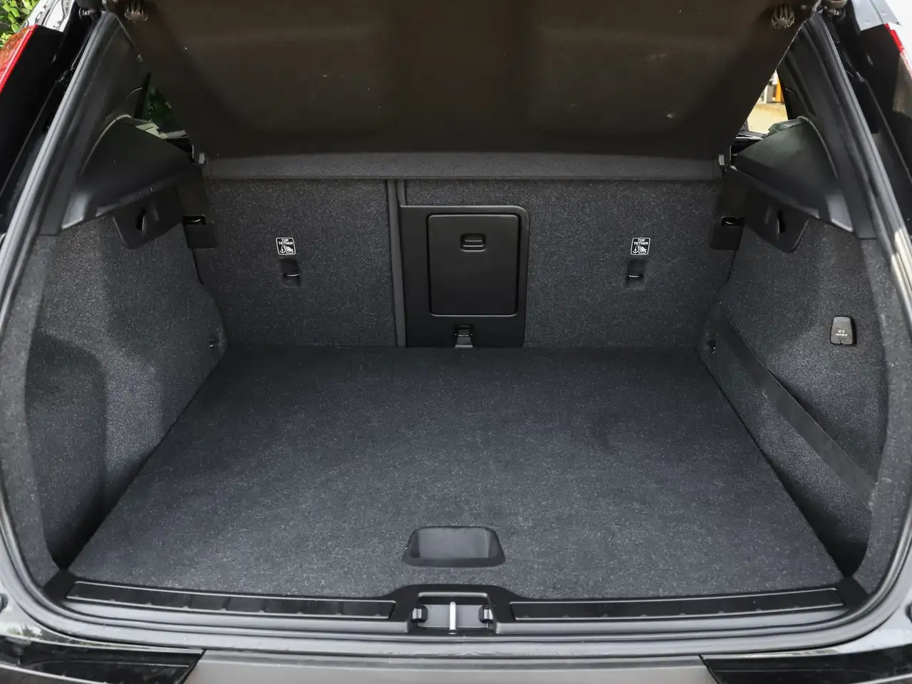 Volvo XC40 — photo 10 sur 17