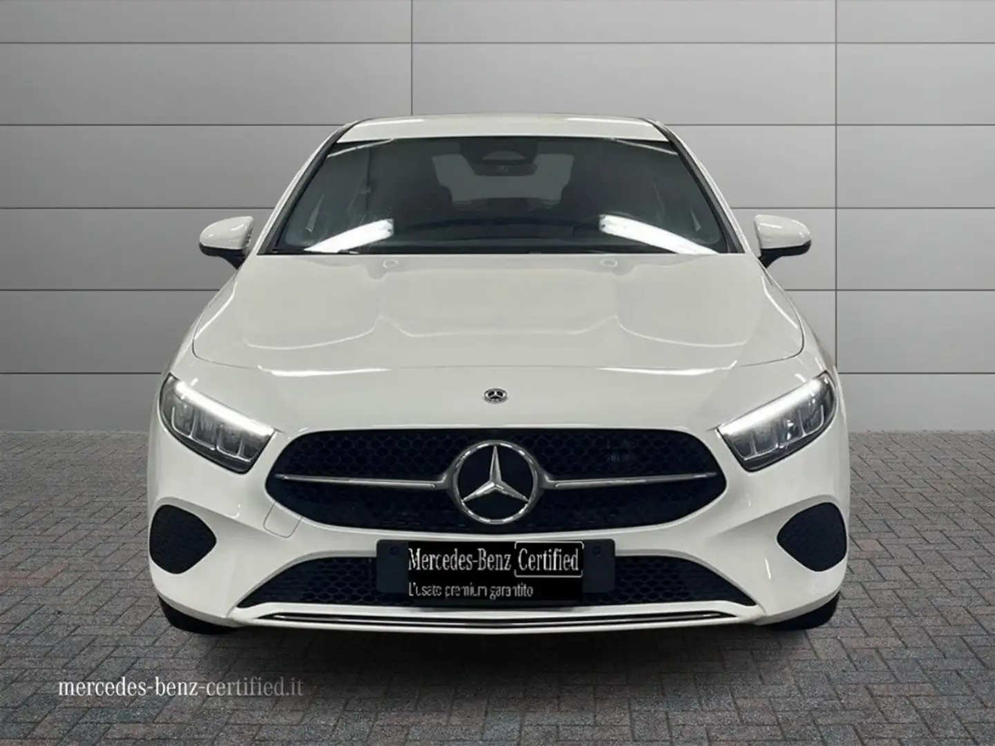 Mercedes-Benz A 250 250 e phev Progressive Advanced auto Bianco - 2
