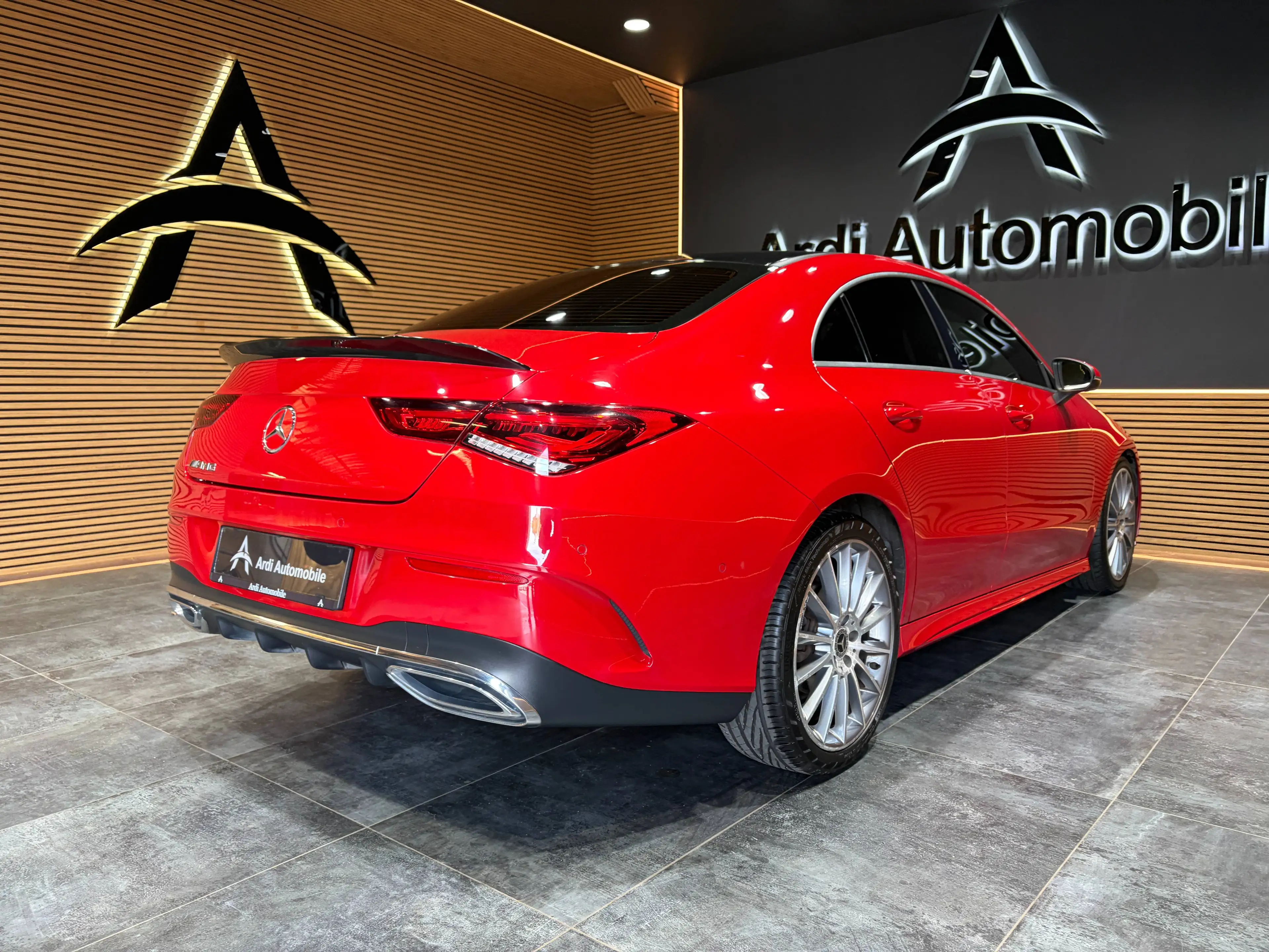 Mercedes-Benz CLA 180 d *PACK AMG*CARPLAY*SIEGE CHAUFF*CAMERA*GARANTIE* — photo 4