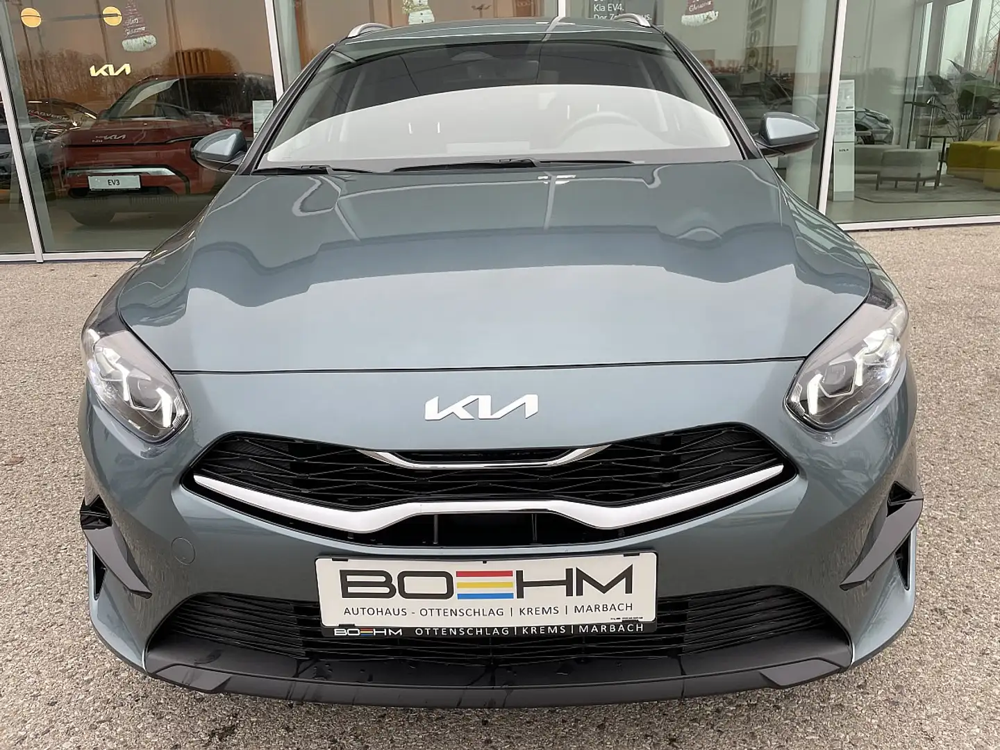 Kia Ceed SW / cee'd SW ceed SW 1,0 T-GDI GPF ISG Silber +Pak 2 LED Grau - 2