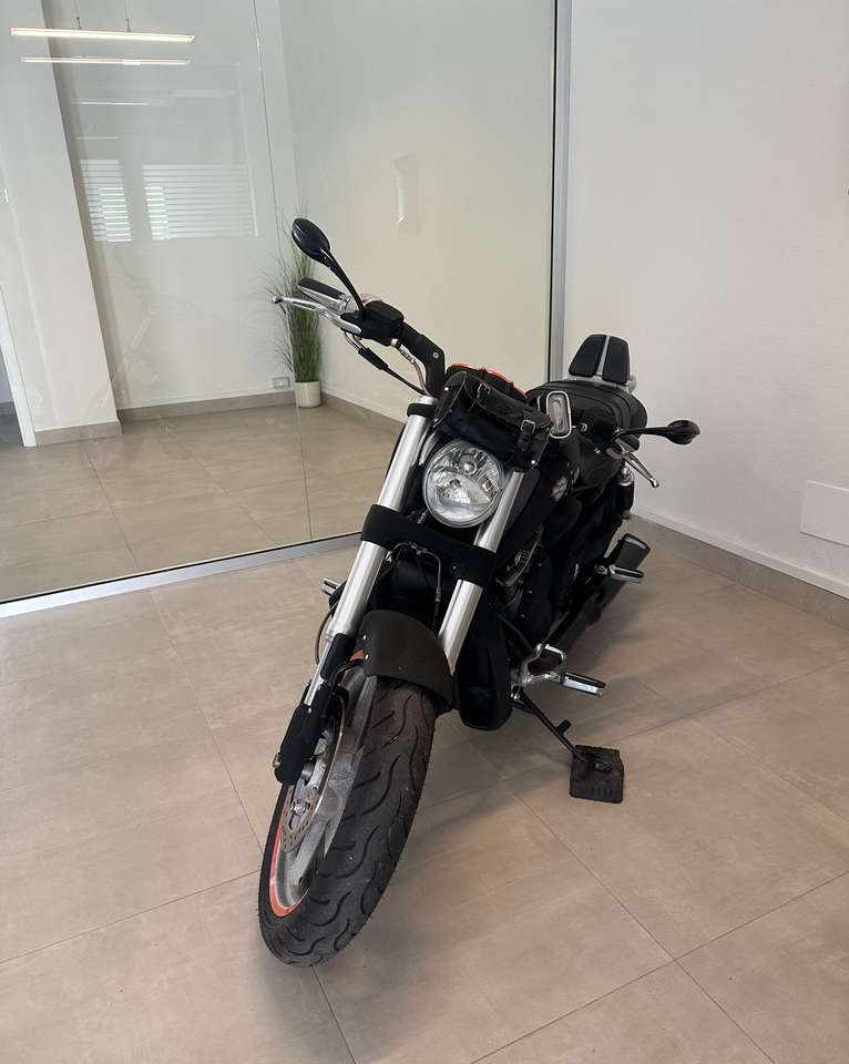 Harley-Davidson V-Rod