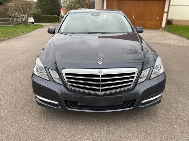 Mercedes-Benz E 200 CDI Limo BlueEfficiency*Leder*Navi*TÜV NEU