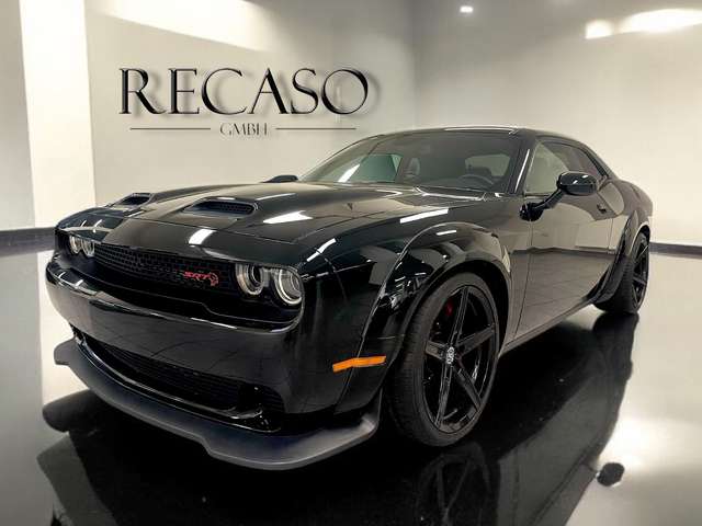 Imagine Dodge Challenger SRT HELLCAT REDEYE