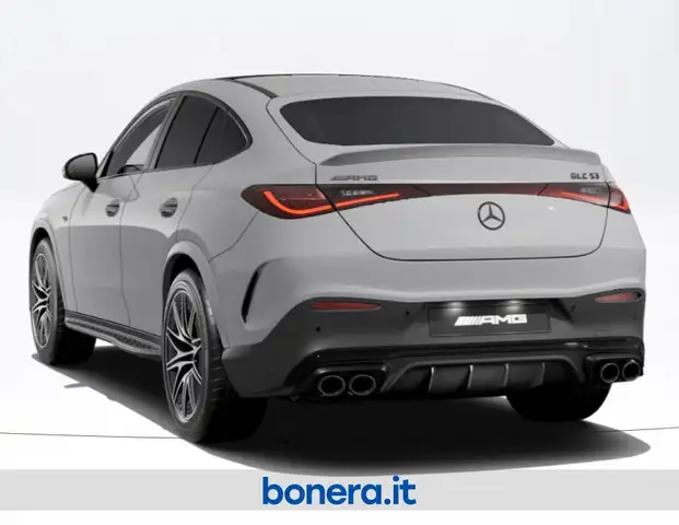 Mercedes-Benz GLC view 4
