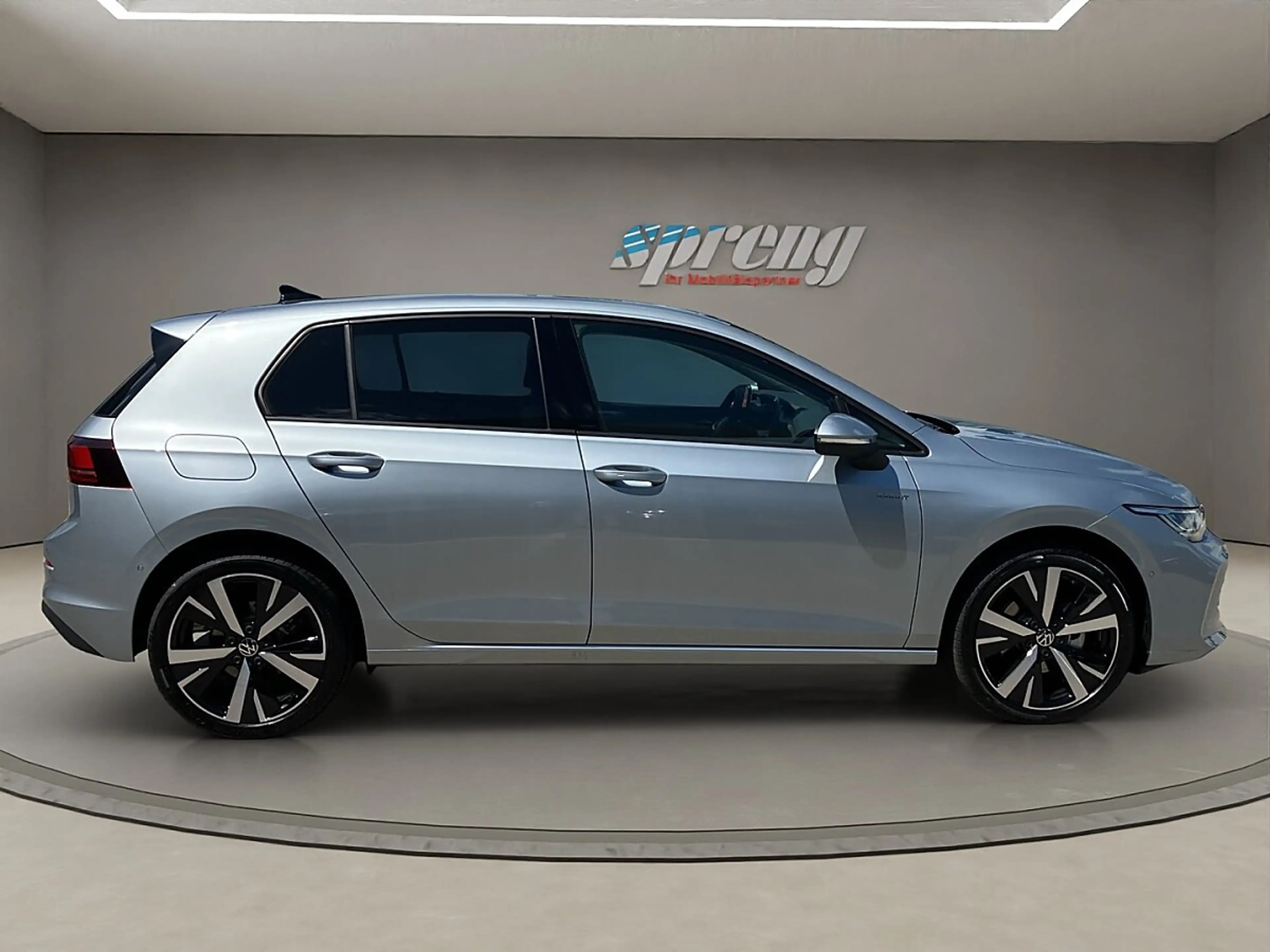 Volkswagen Golf R abbit mHEV DSG — photo 4