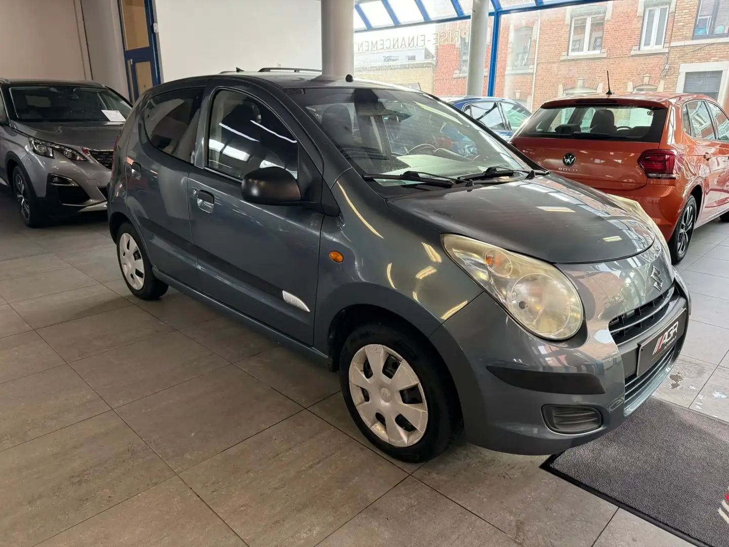 Suzuki Alto DISPONIBLE DIRECTEMENT ✔️ Gris - 2
