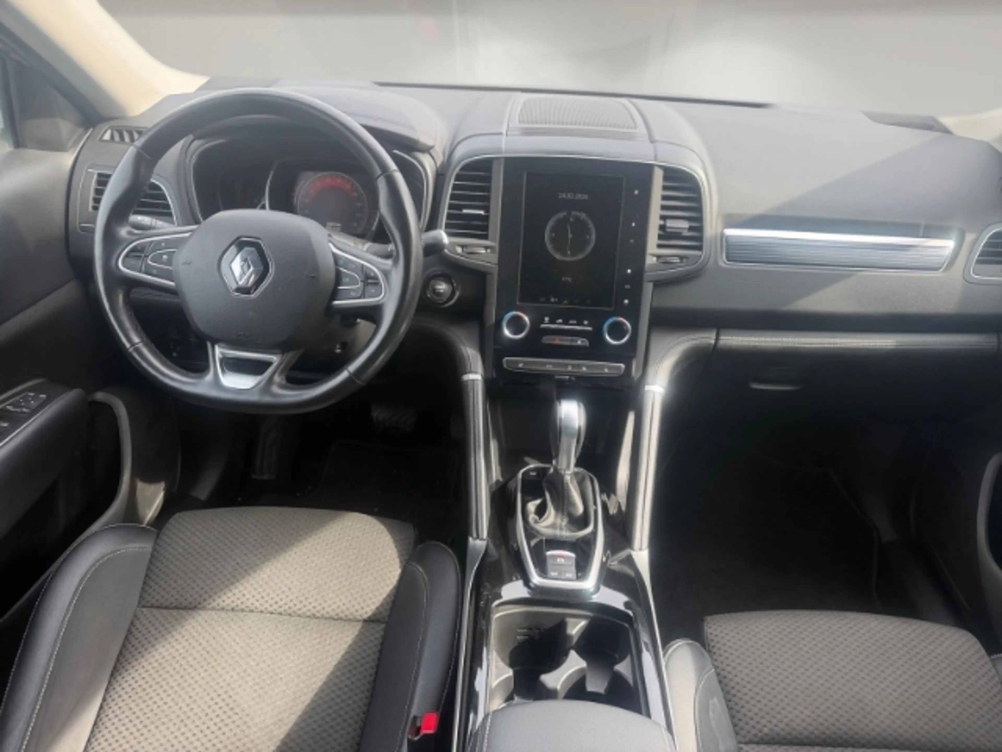 Renault Koleos Automatik Techno Navi Soundsystem LED Apple CarPla — photo 12