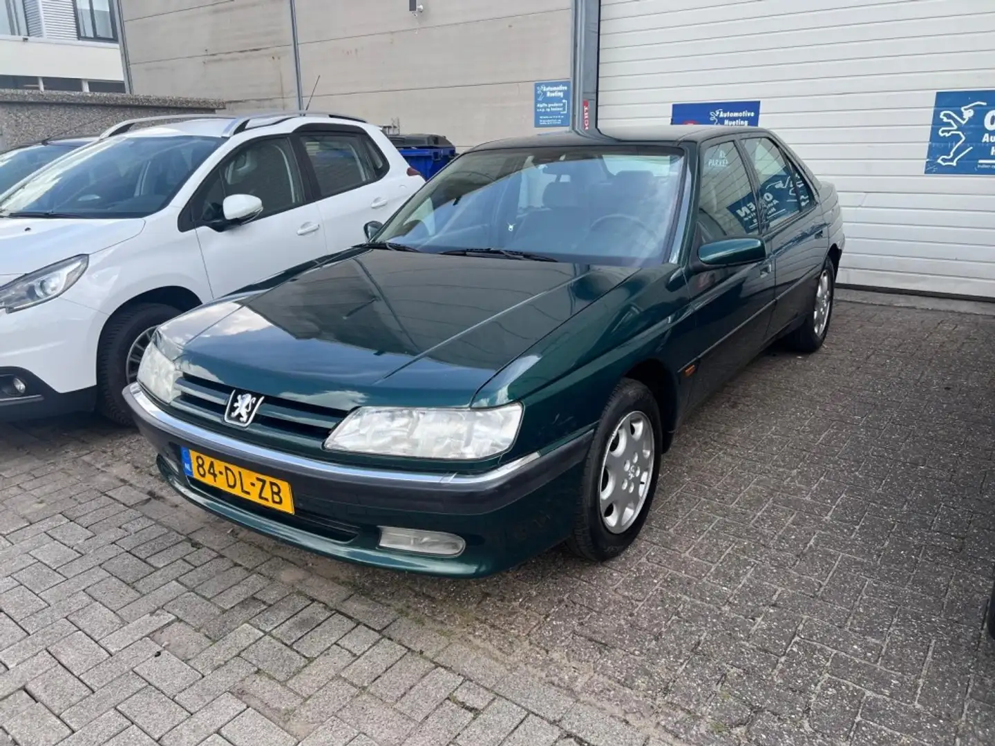 Peugeot 605 2.0 16v ST Verde - 1