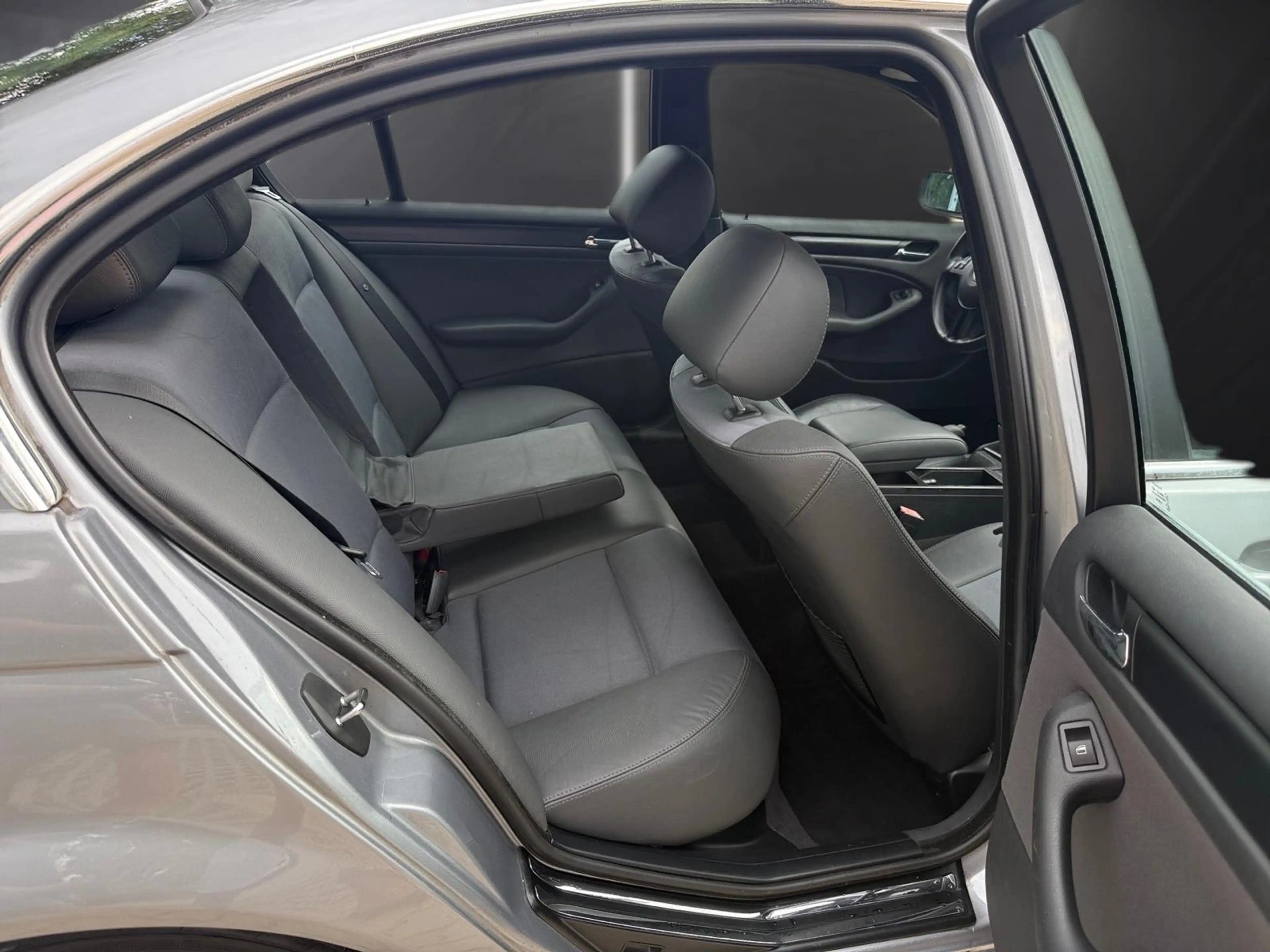 BMW 325 i Österreich-Paket — photo 15