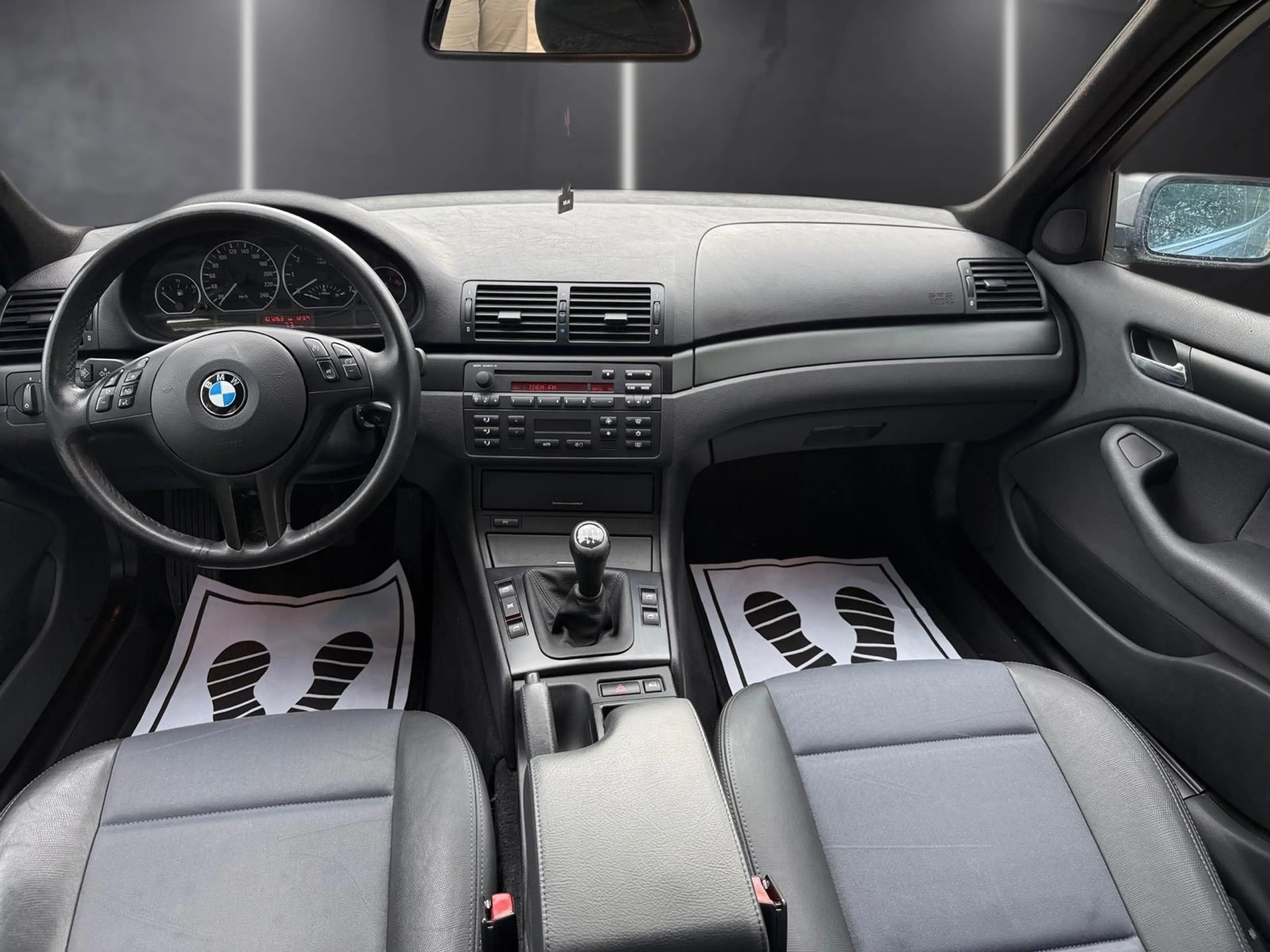 BMW 325 i Österreich-Paket — photo 11
