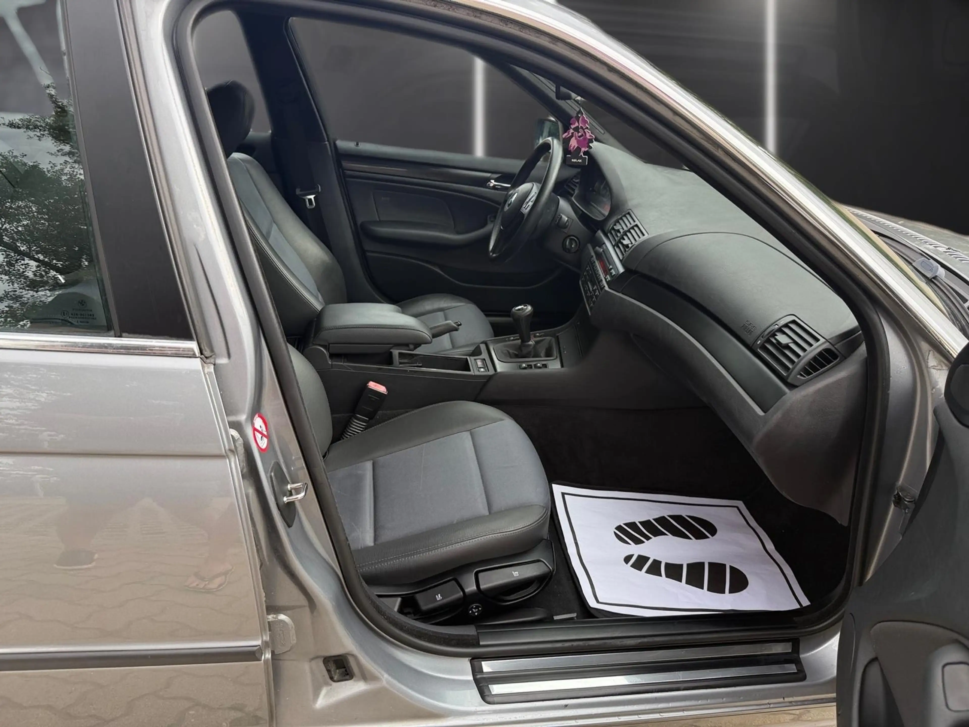 BMW 325 i Österreich-Paket — photo 13