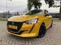 Peugeot 208 1.2 Pure Cruise Tel Airco Distributie vervangen Geel - thumbnail 1