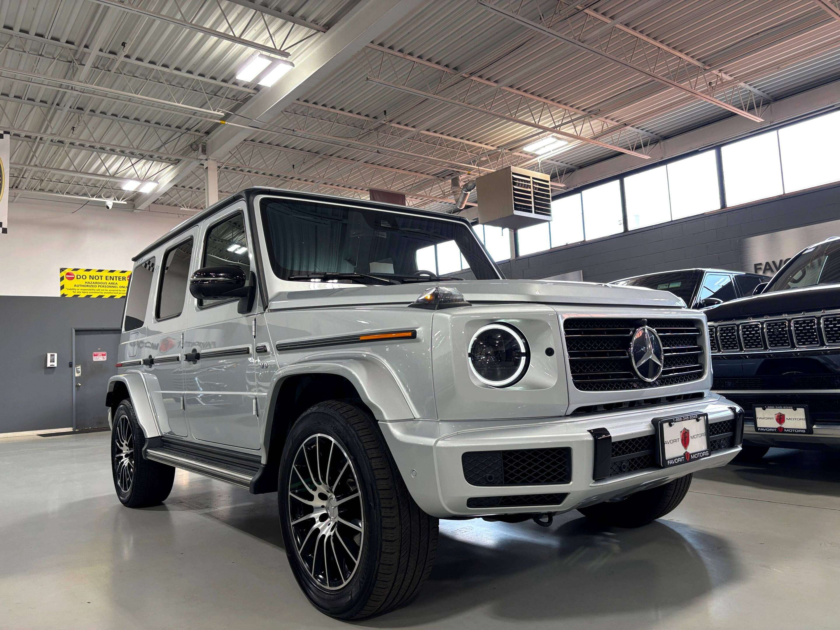 2019 Mercedes-Benz G-Class G550|V8|AWD|NO LUX TAX|PPF|BURMESTER|REDLEATHER|+ — снимка 1