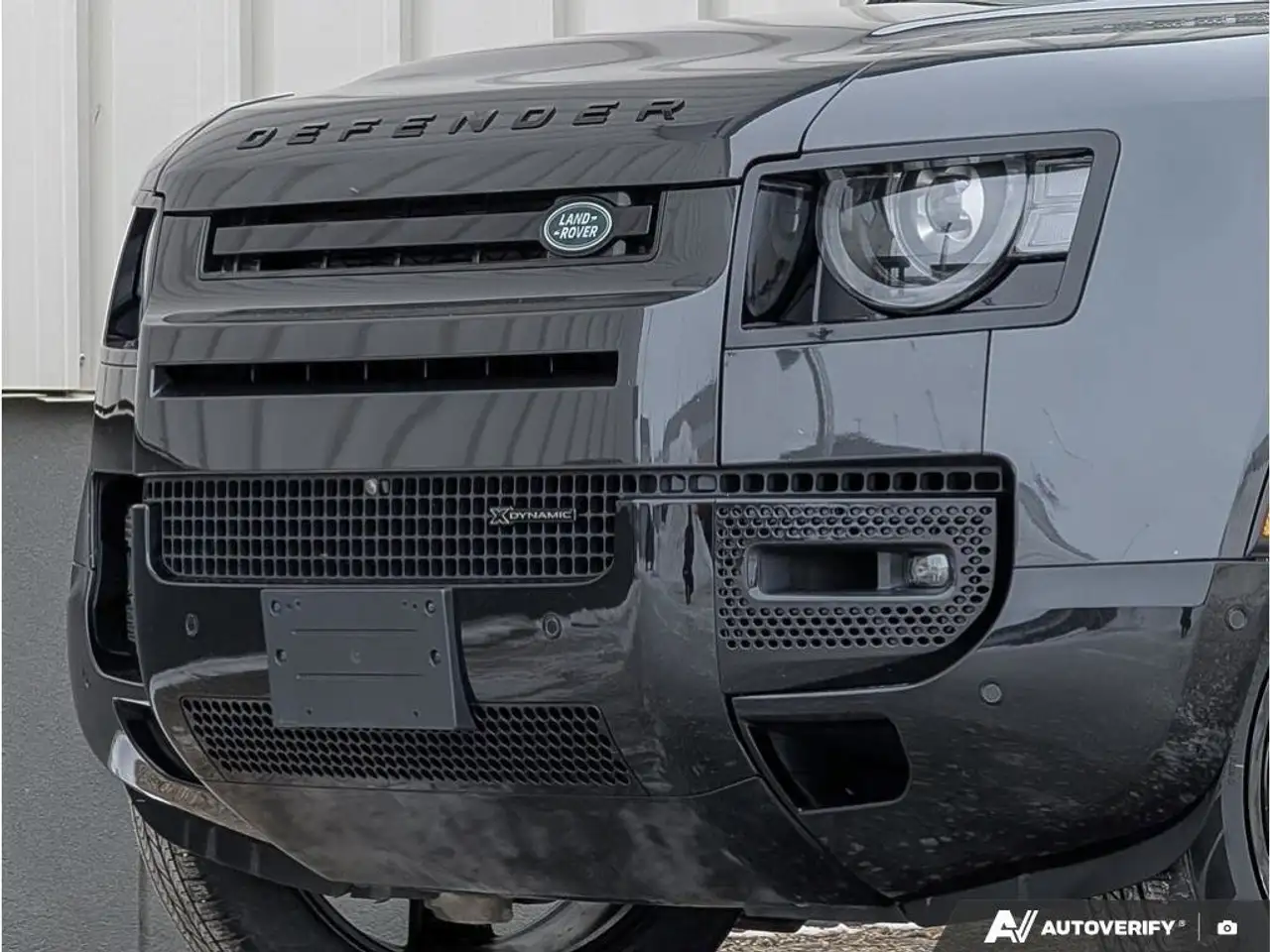 Land Rover Defender photo Land Rover Defender