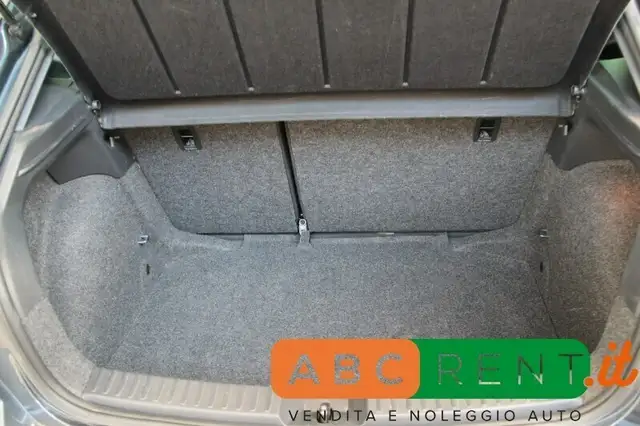 Seat Ibiza view 14