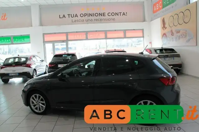 Seat Ibiza view 4