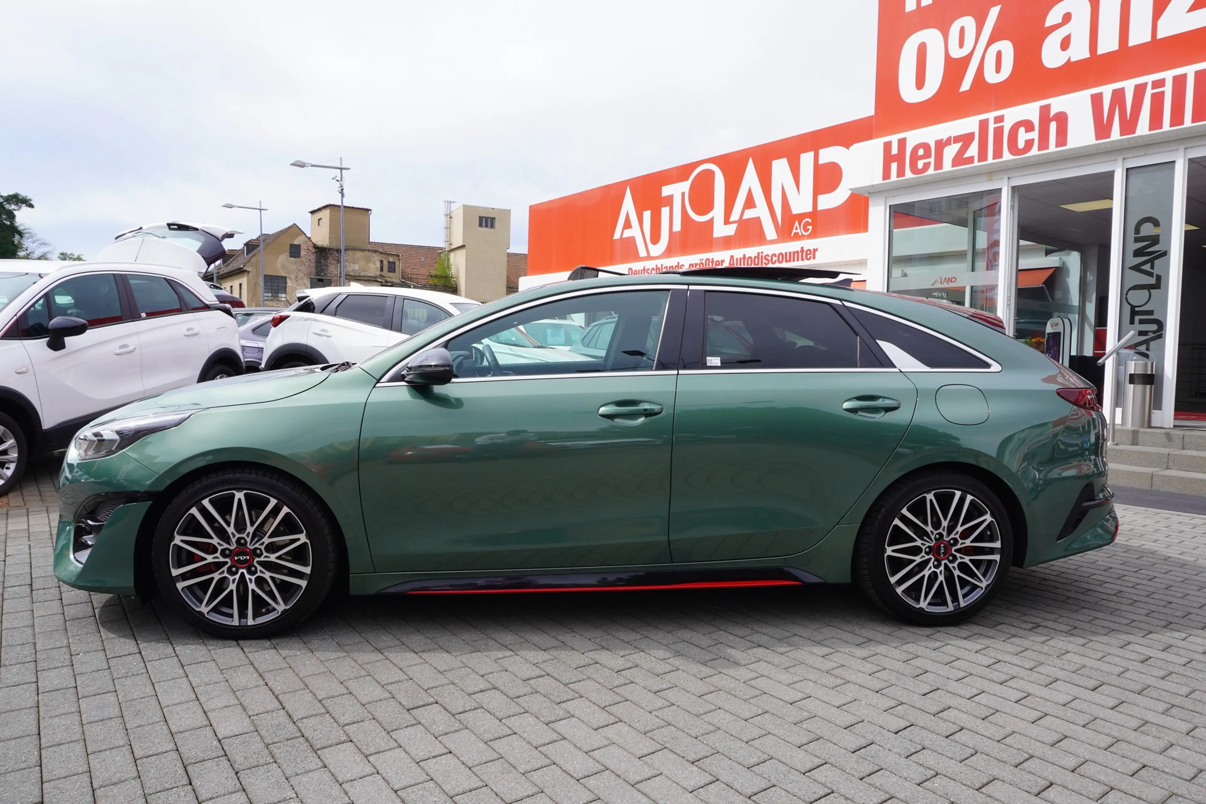 Kia ProCeed / pro_cee'd ProCeed 1.6 T-GDI GT JBL LED ACC Panorama — photo 3