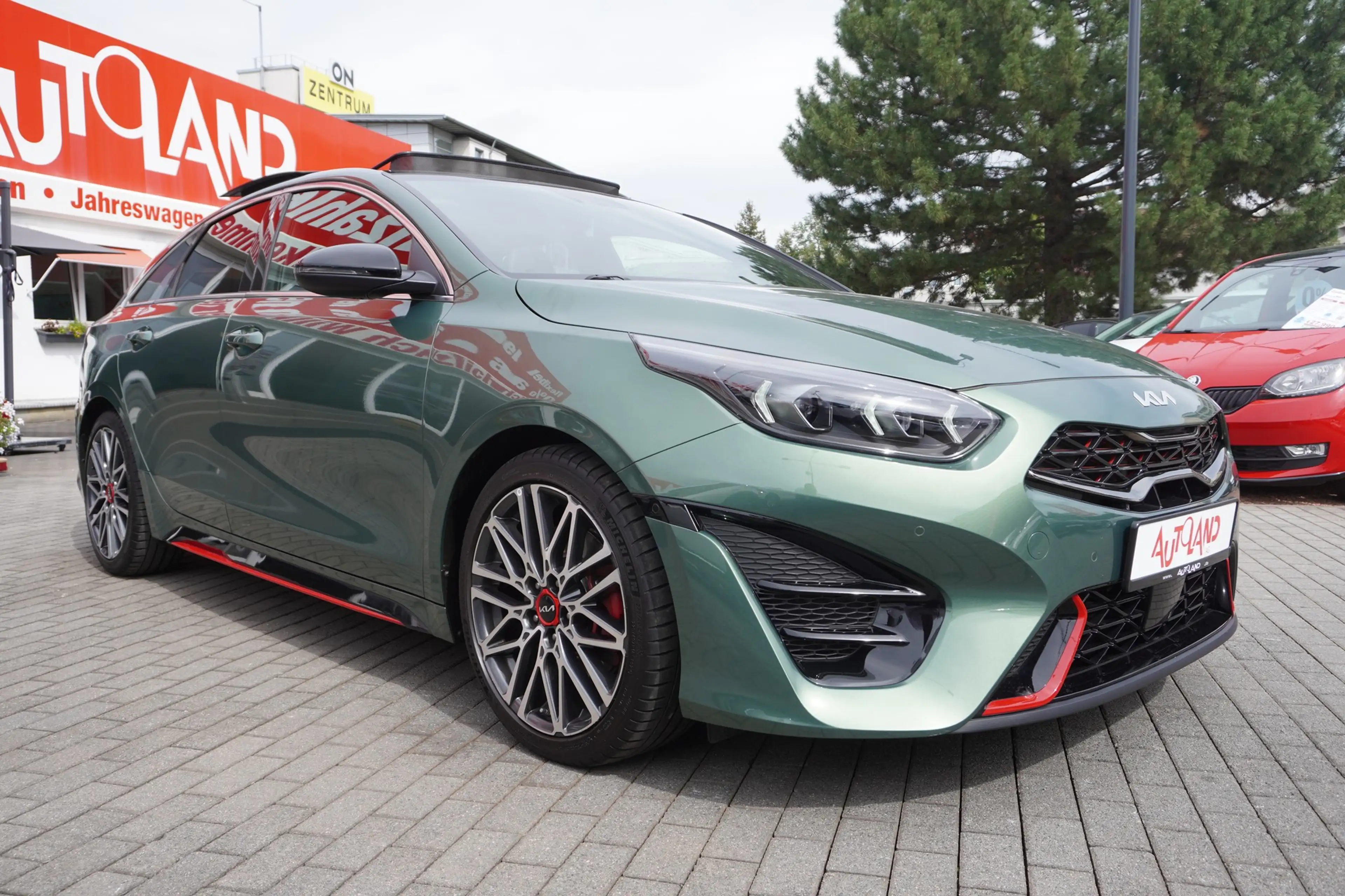 Kia ProCeed / pro_cee'd ProCeed 1.6 T-GDI GT JBL LED ACC Panorama — photo 8