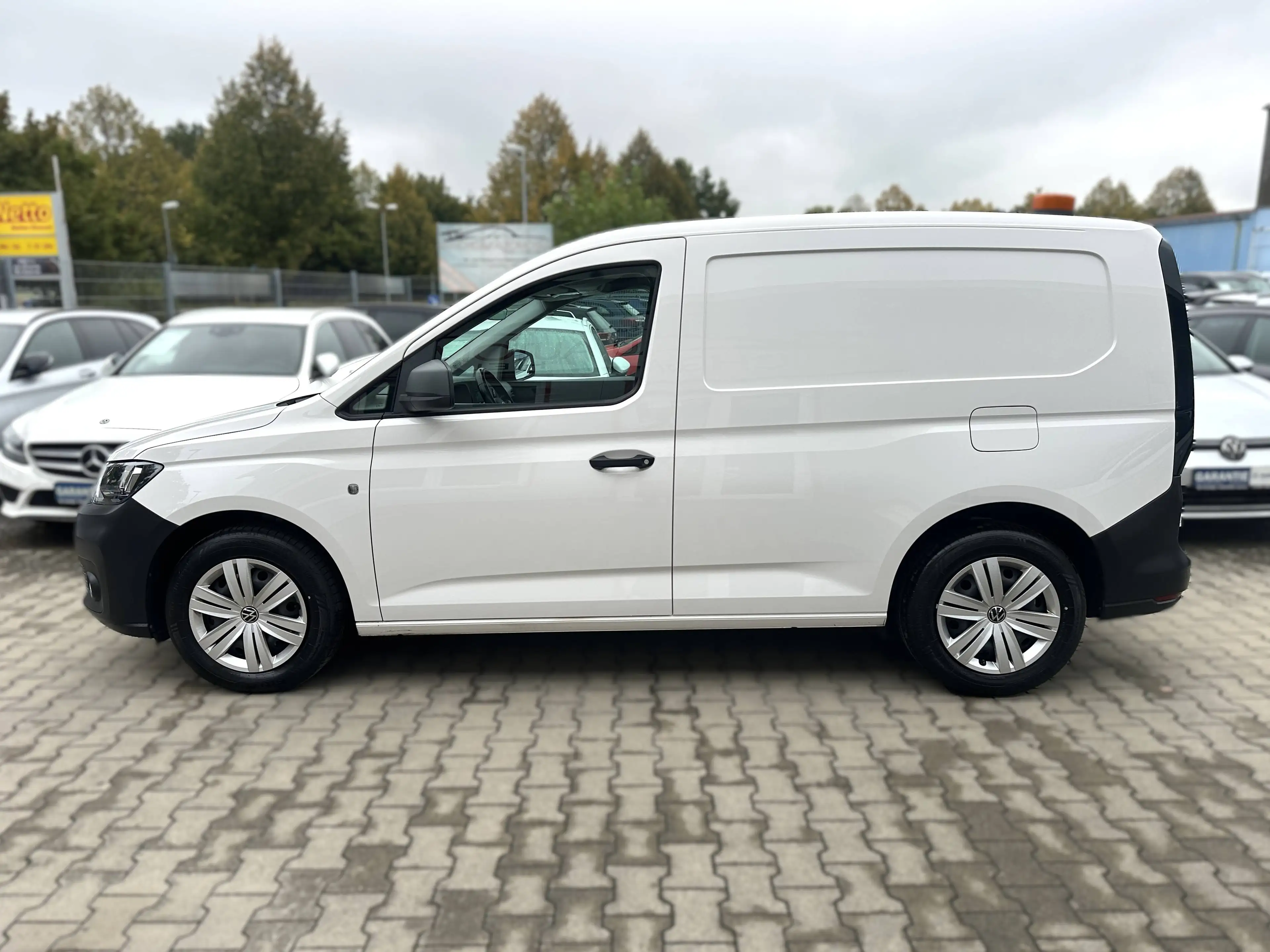 Volkswagen Caddy 1.5 TSI*220V*SORTIMO*Kamera*Standheizung*Klima — photo 2