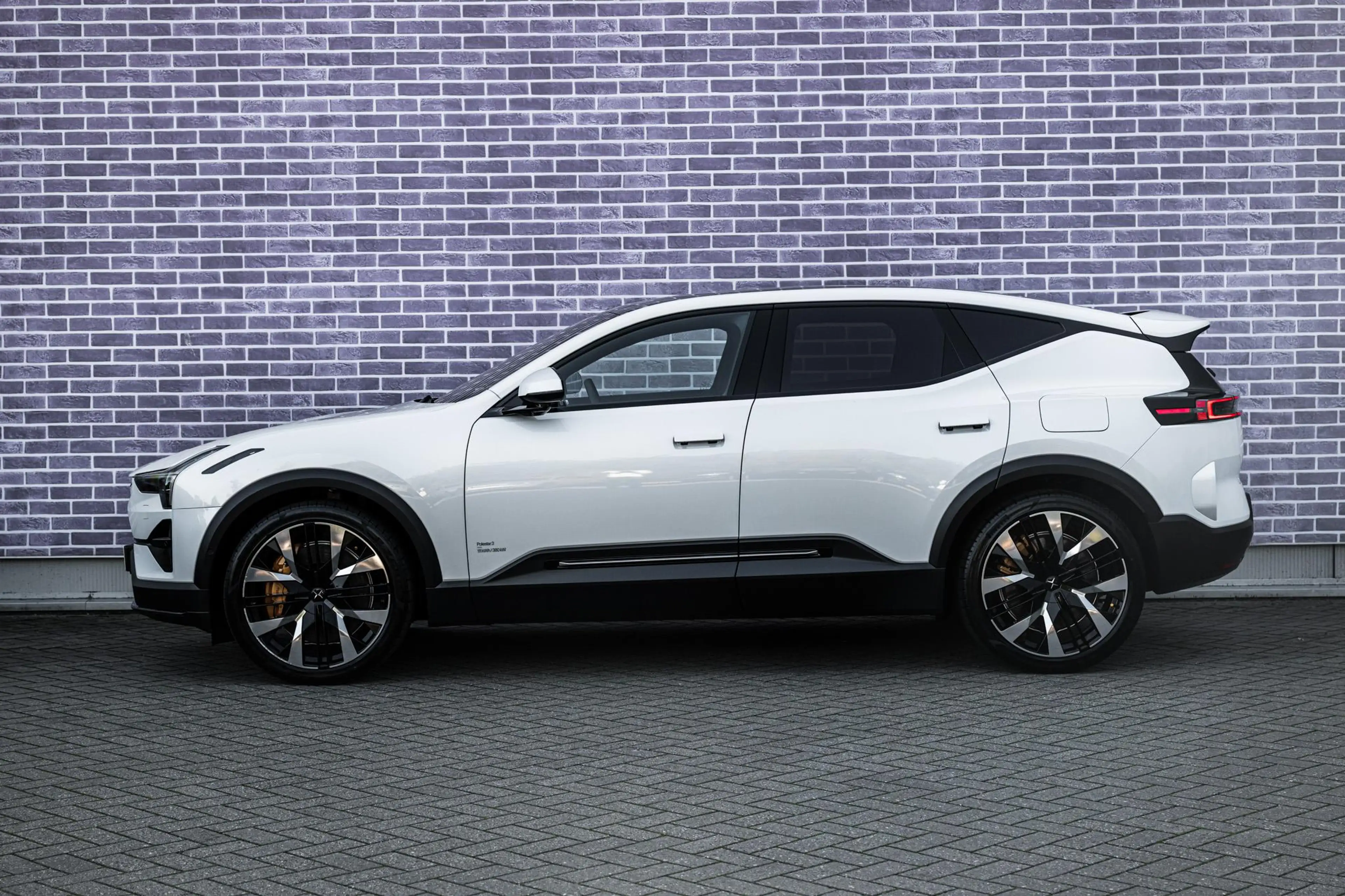 Polestar 3 Long range Dual motor 111 kWh Performance Pilot Pl — photo 4