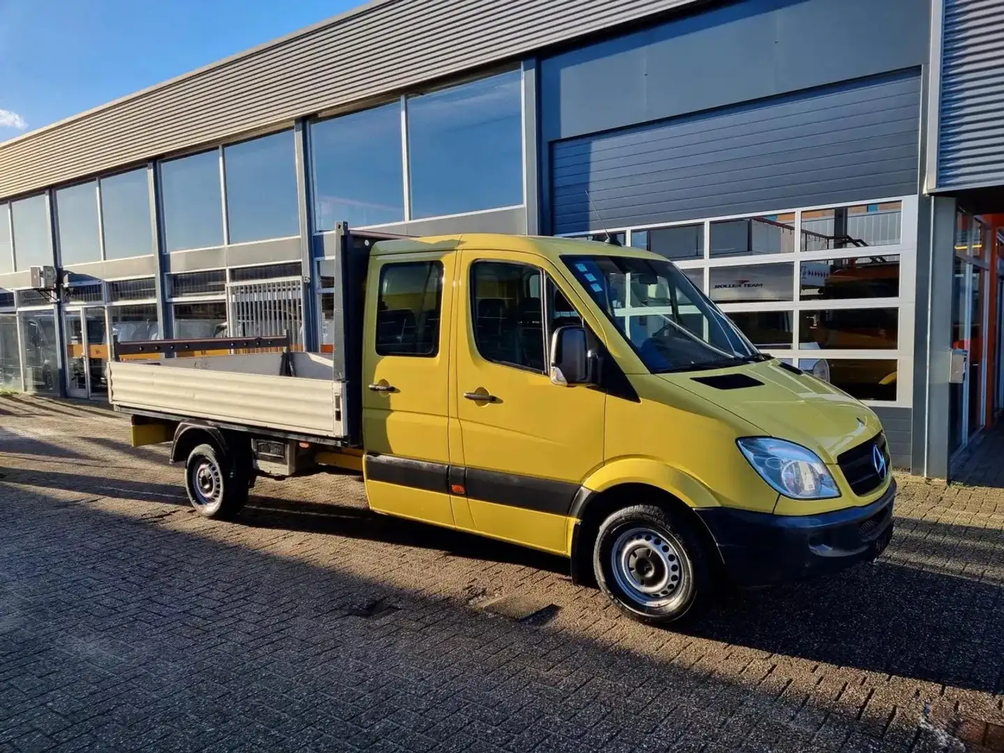Mercedes-Benz Sprinter 313 CDI DC DoKa 433WB 7 ZITS E5/ Airco/ Navi Gelb - 1