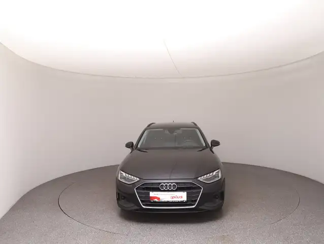 Audi A4 view 3