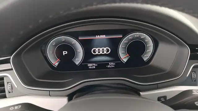Audi A4 view 15