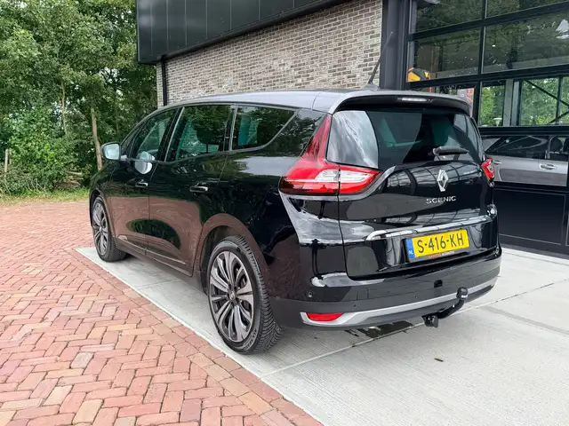 Renault Grand Scenic view 8