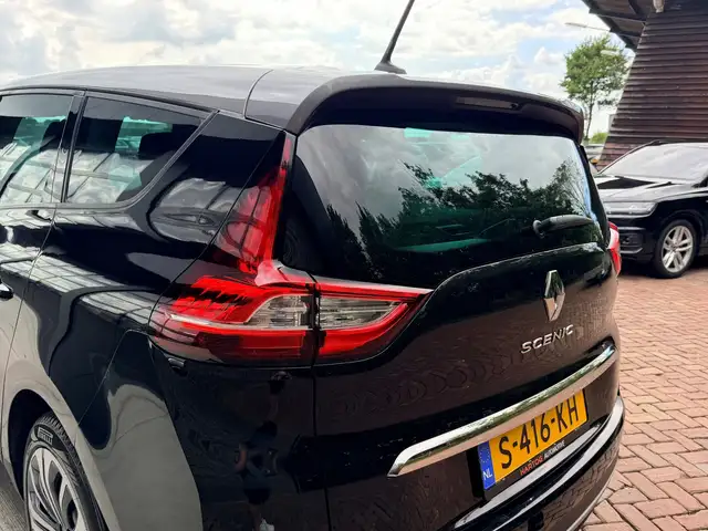 Renault Grand Scenic view 13