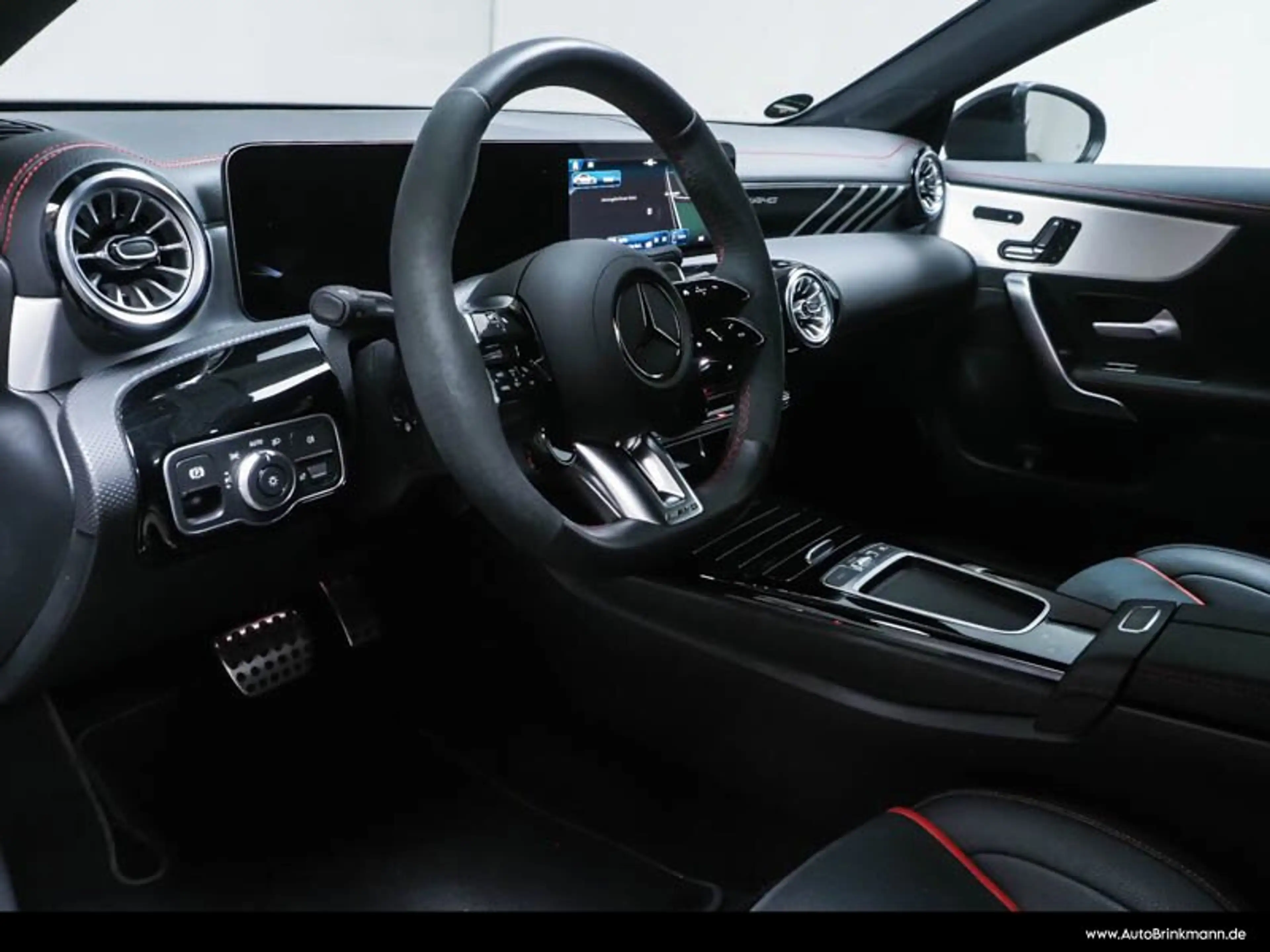 Mercedes-Benz CLA 35 AMG CLA 35 AMG 4M Coupé Night/PerfSitz/Pano/AHK SHZ — photo 5