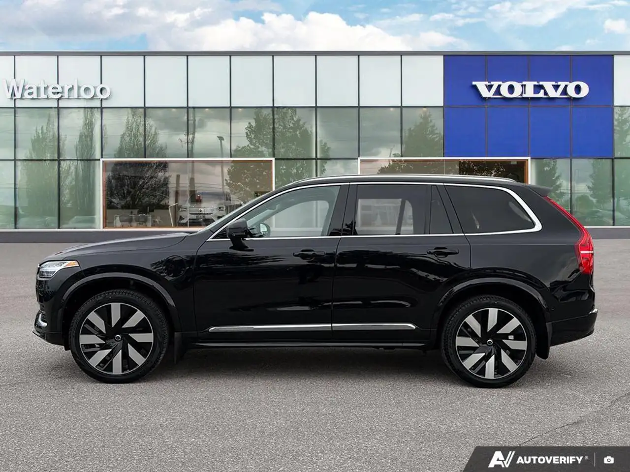 Volvo XC90 снимка Volvo XC90