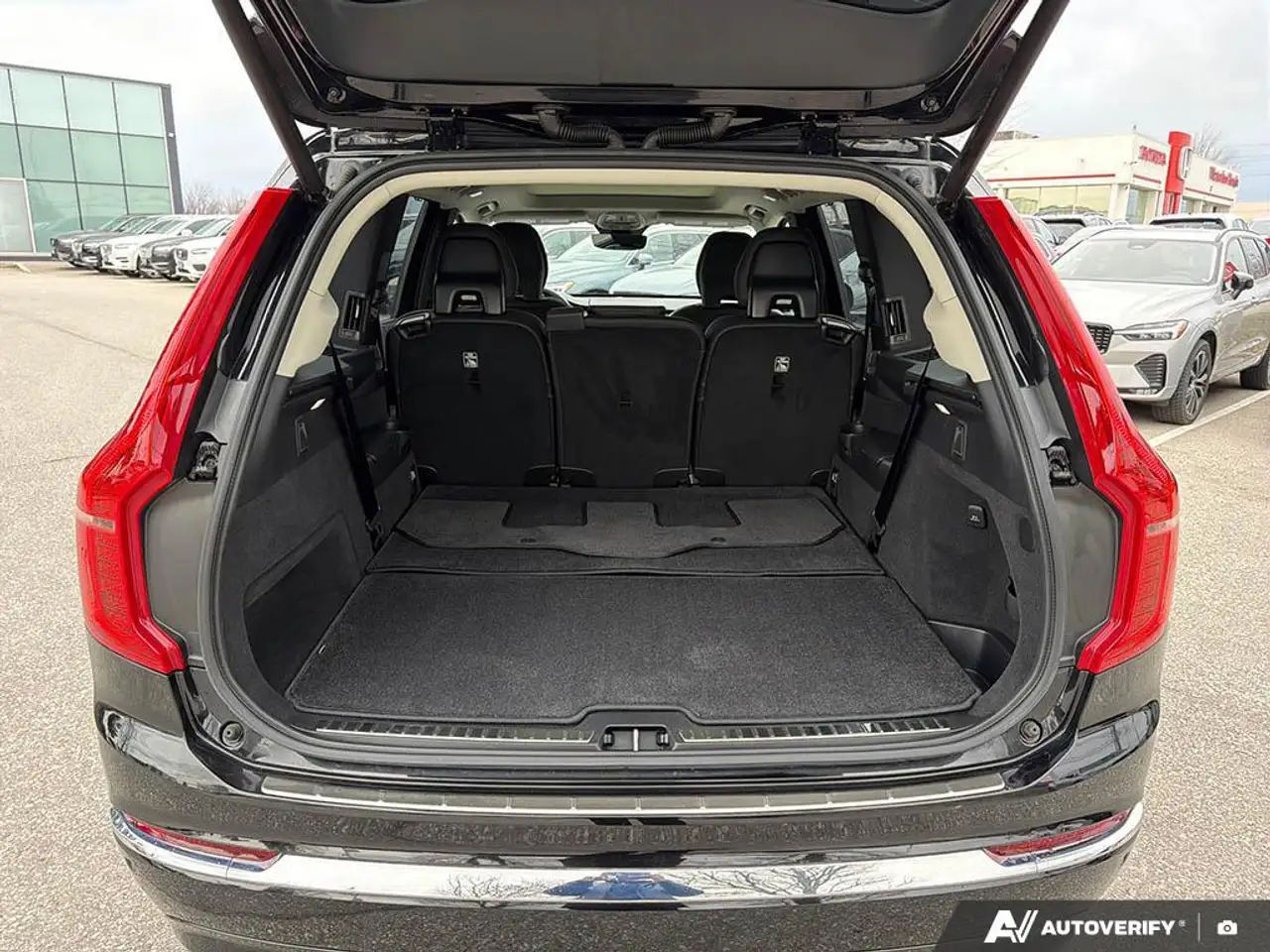 Volvo XC90 снимка Volvo XC90