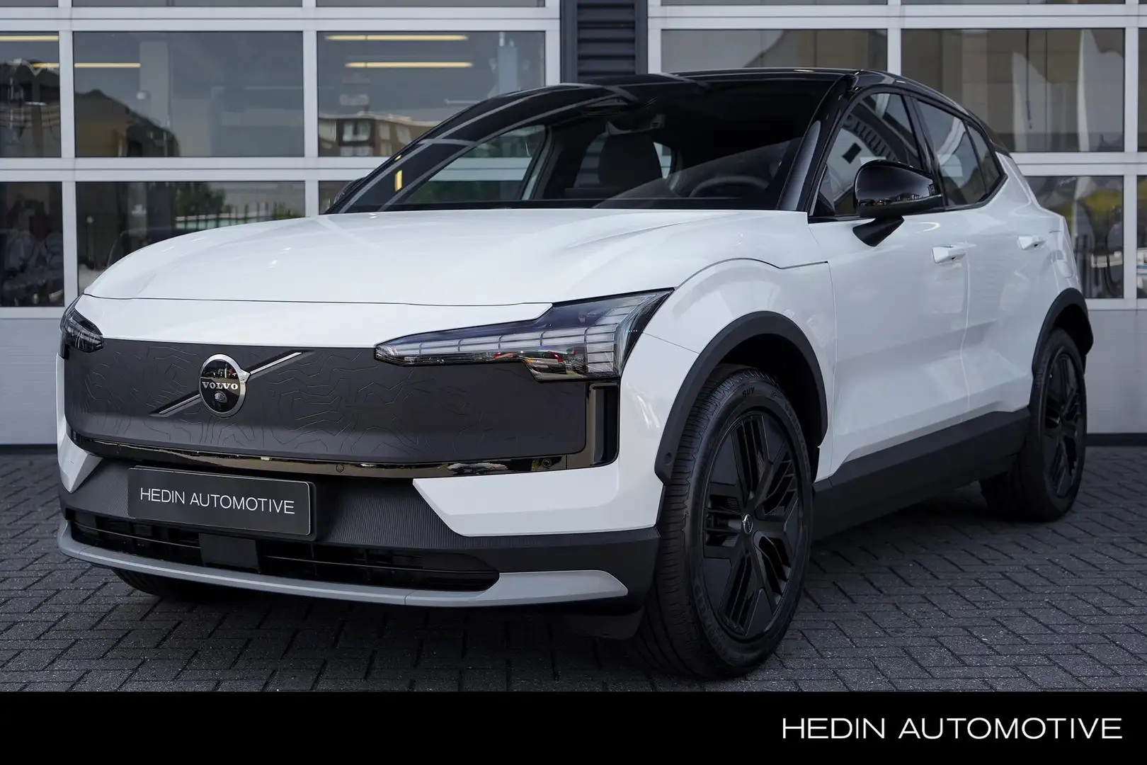 Volvo EX30 Cross Country Twin Motor Performance Ultra 69 kWh Wit - 1