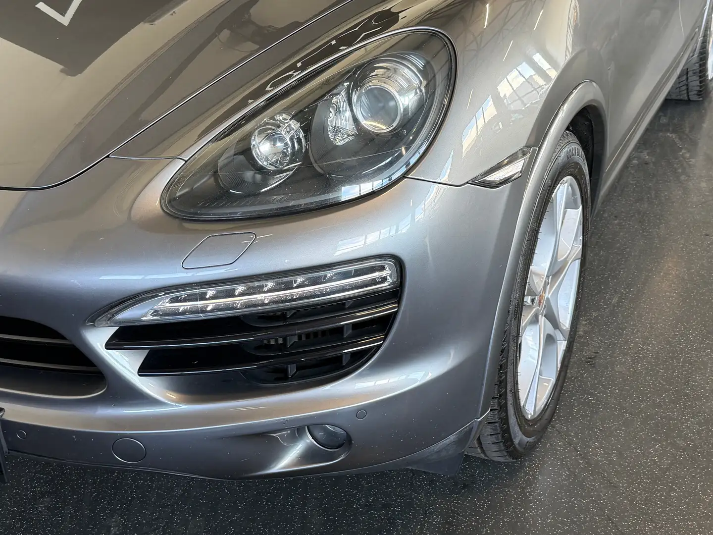 Porsche Cayenne Diesel 132tkm top Ausstattung Tausch mgl. Grau - 2