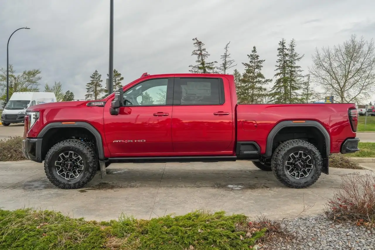 GMC Sierra 2500HD снимка GMC Sierra 2500HD