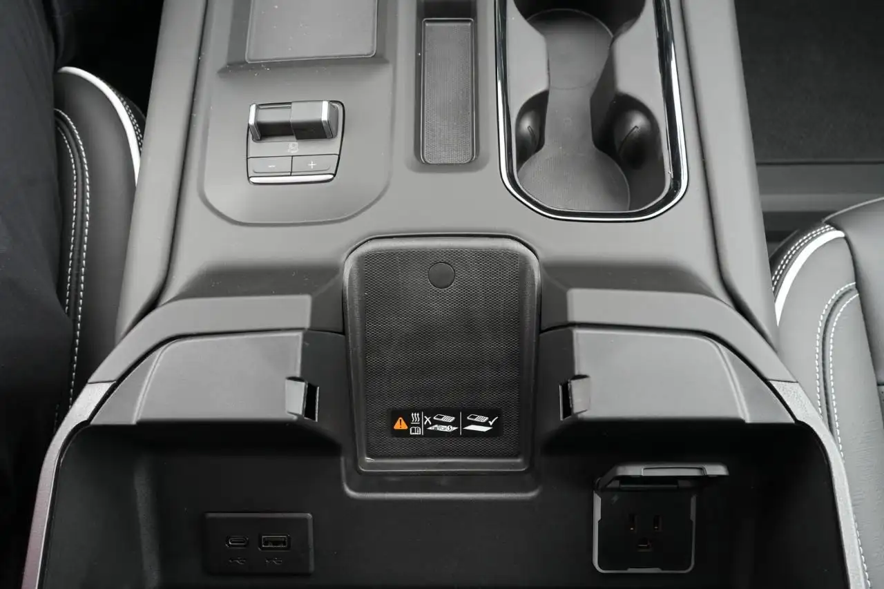 GMC Sierra 2500HD снимка GMC Sierra 2500HD
