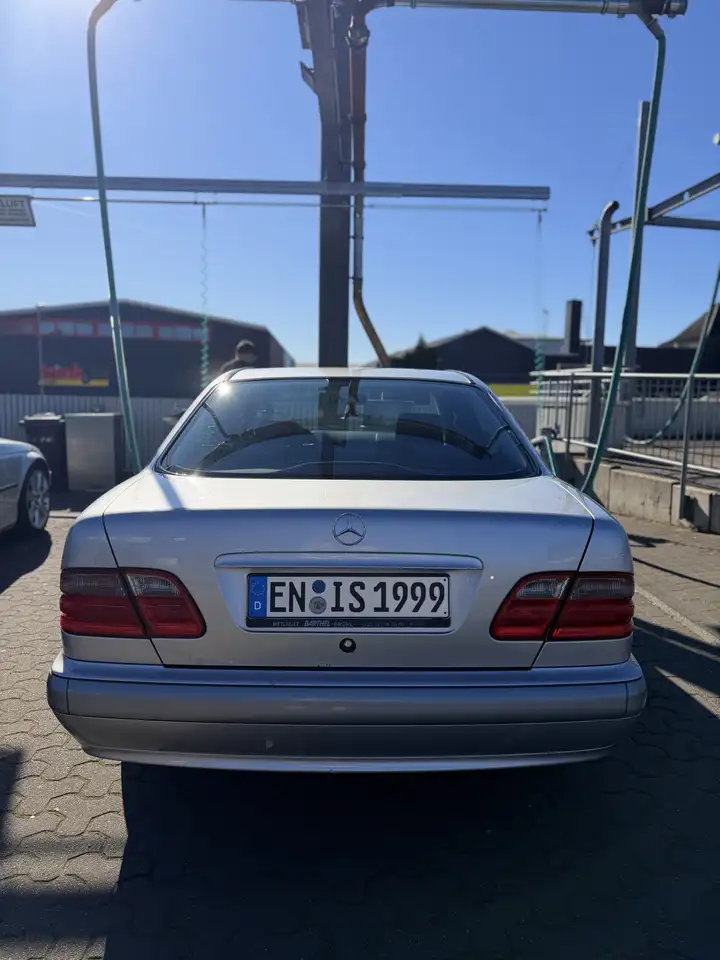 Mercedes-Benz E 220 CDI Classic, foto 5