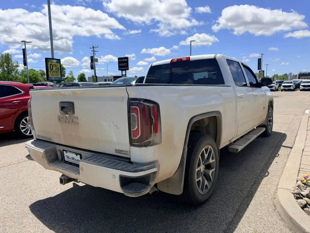 GMC Sierra 1500 fotografie GMC Sierra 1500