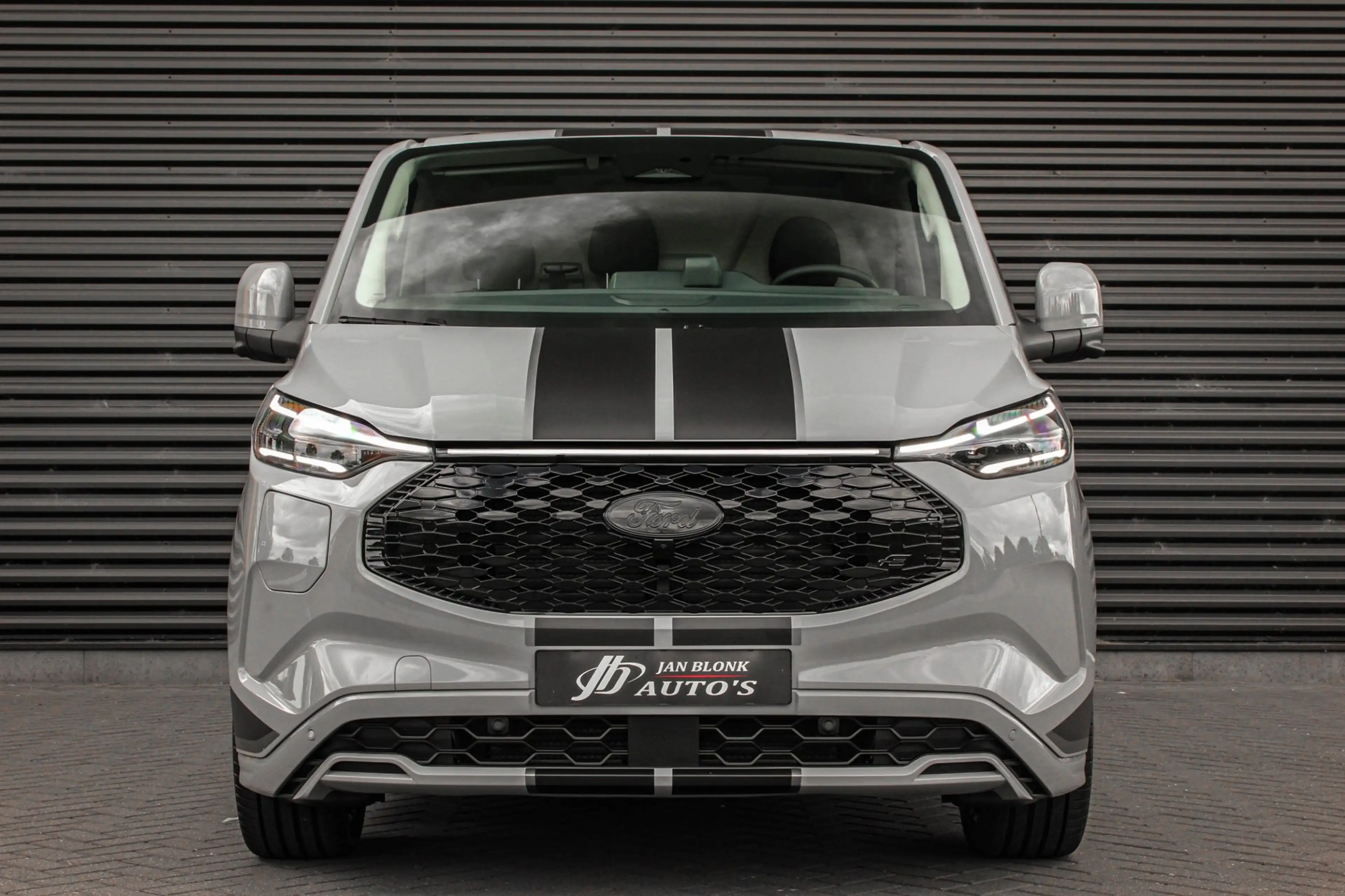Ford E-Transit Cust. 340 L2H1 SPORT 71 kWh 218PK / JB-EDITON / B& — photo 43