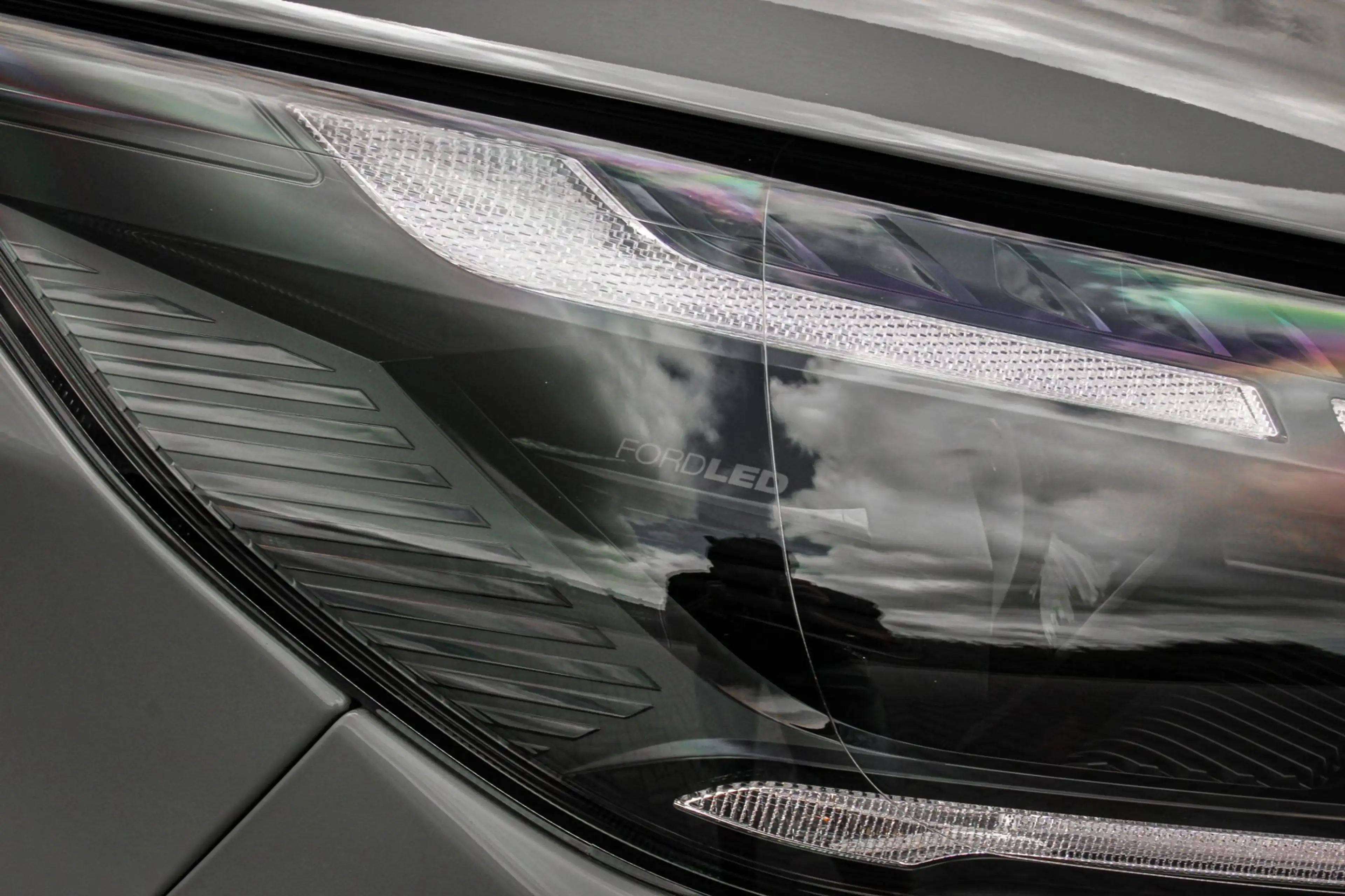 Ford E-Transit Cust. 340 L2H1 SPORT 71 kWh 218PK / JB-EDITON / B& — photo 41