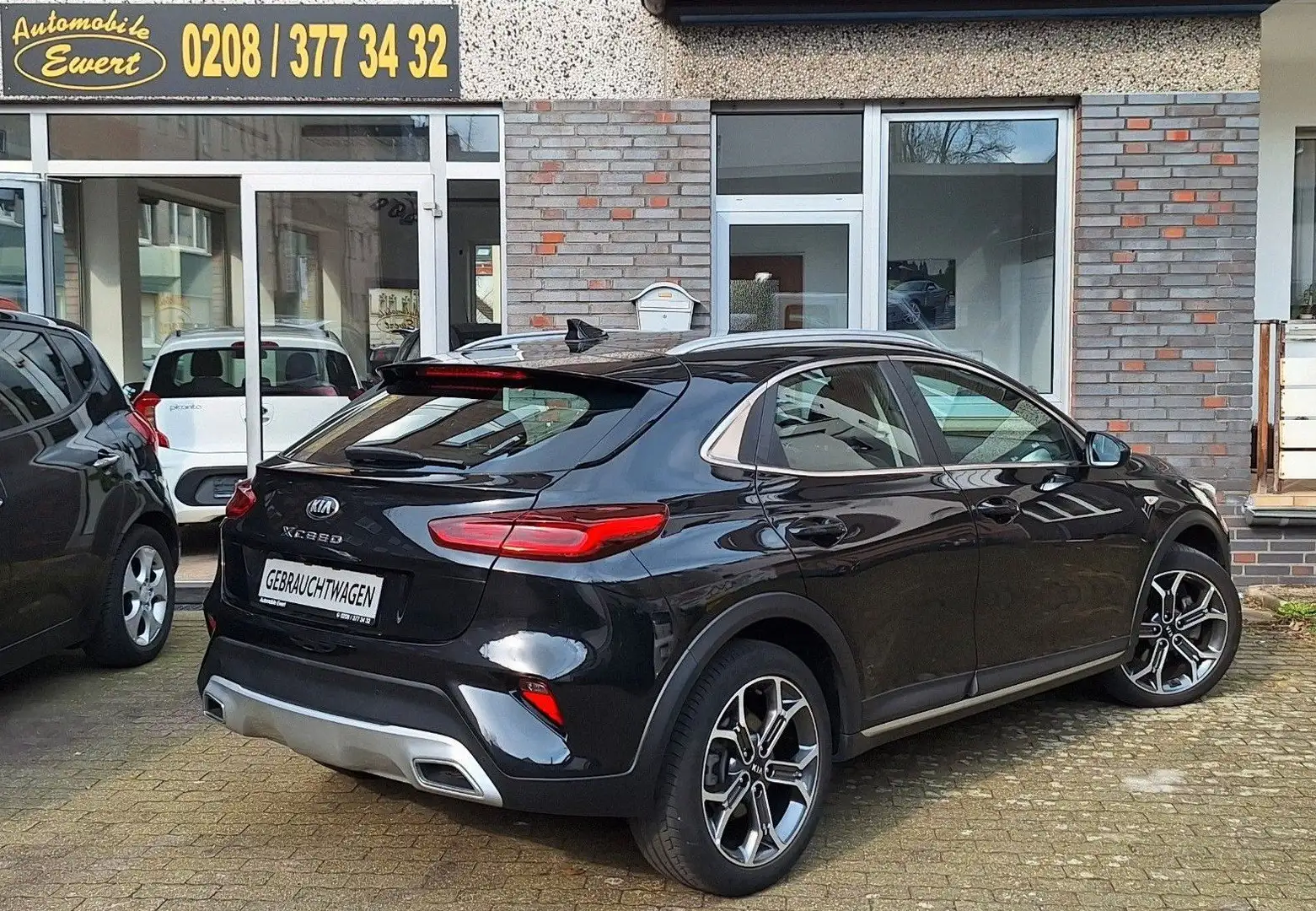 Kia XCeed T-GDI VISION nur23Tkm Scheckheft 1Hd Kamera 18"Alu Schwarz - 2