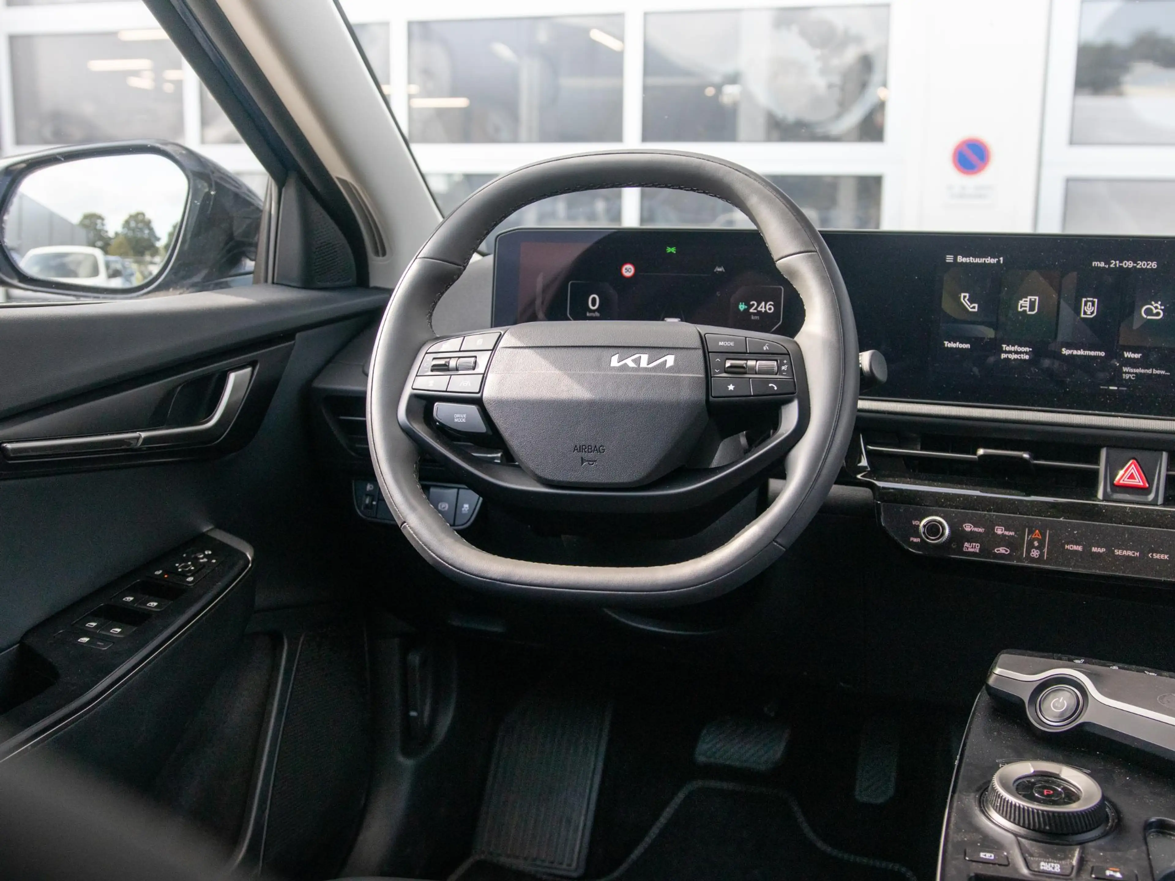 Kia EV6 Air 84 kWh l Stoel Stuur verwarming l Camera l Nav — photo 13