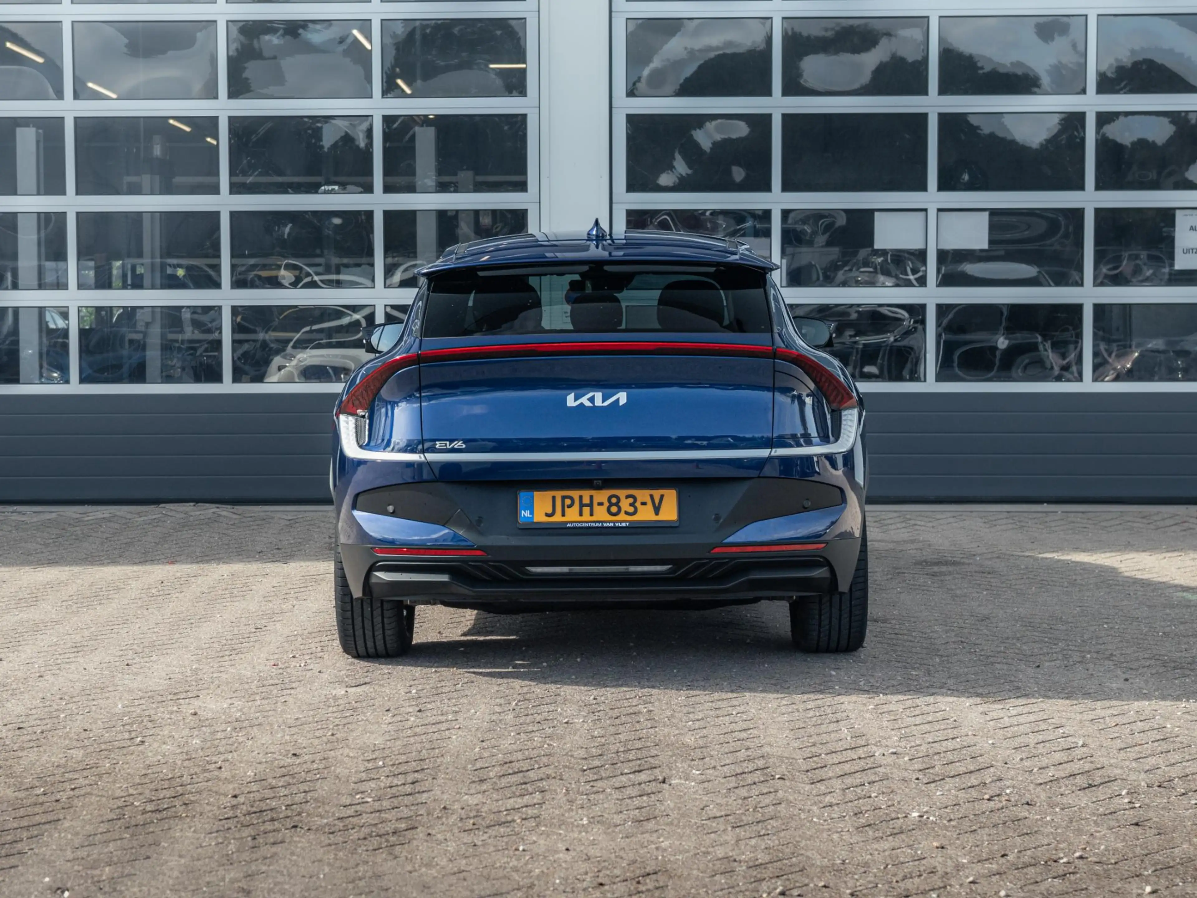 Kia EV6 Air 84 kWh l Stoel Stuur verwarming l Camera l Nav — photo 6