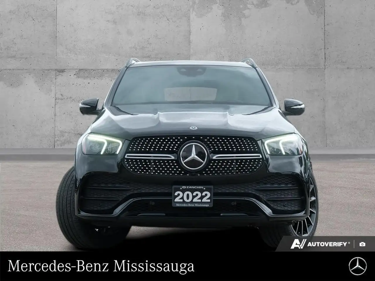 Mercedes-Benz GLE снимка Mercedes-Benz GLE