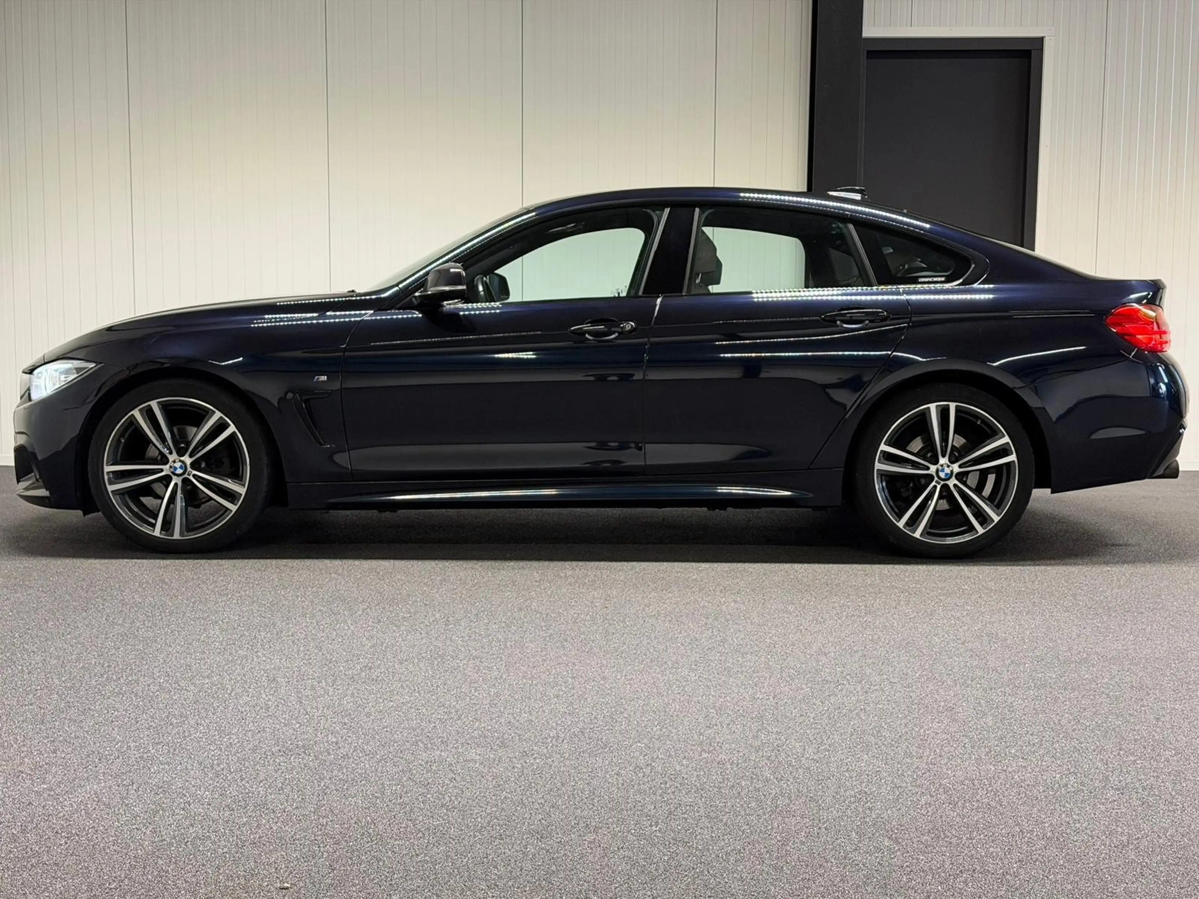 BMW 418 4-serie Gran Coupé 418i Centennial High Executive — photo 3