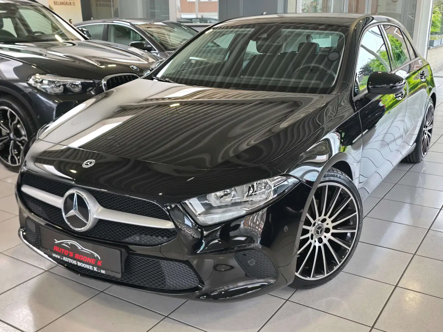 Mercedes-Benz A 160 Business Solution / Camera / Navigatie / 23000km Zwart - 1