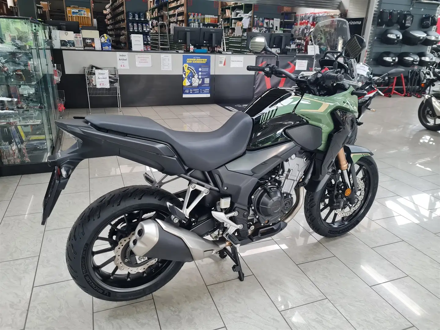 Honda CB 500 Grün - 2