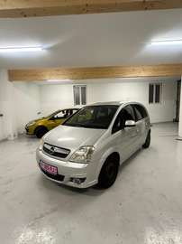 1.6 - 105 Twinport Cosmo Easytronic