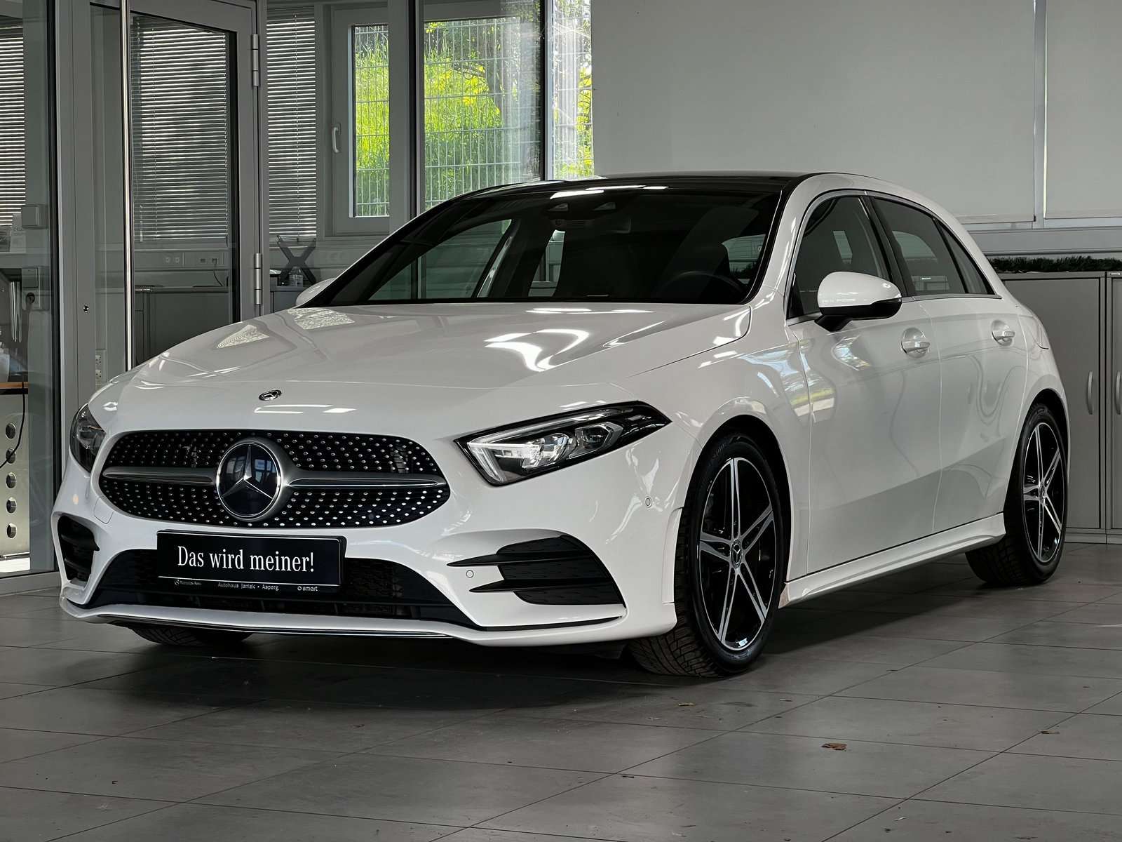 Mercedes-Benz A 220